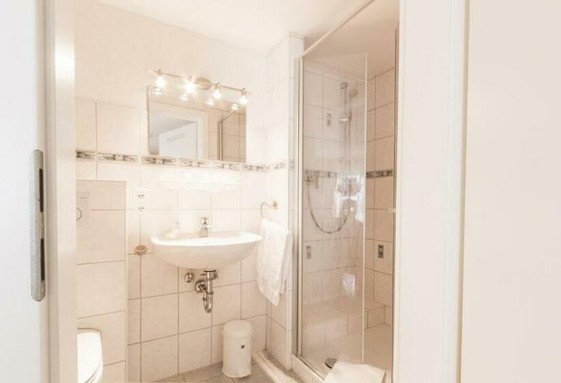 스탠다드 룸, Restaurant Zum Hirsch