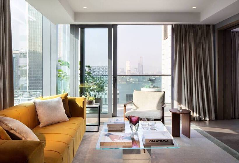 سوئیت پریمیوم, The Hari Hong Kong