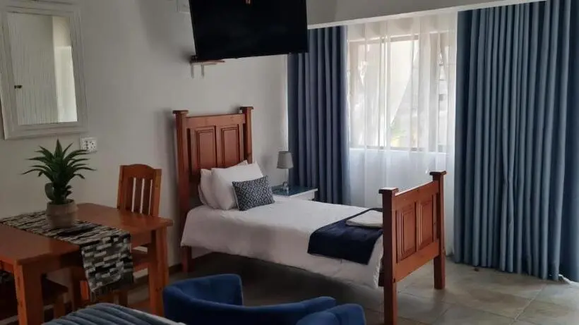 ガーデンビューデラックスルーム, Forget Me Not Selfcatering Apartments