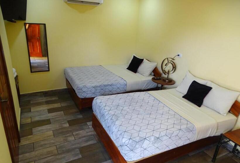 غرفة أساسية ثلاثية, Hostal Juarez Ataco