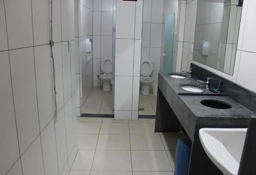 Superior Yhden Hengen Huone, Hospedagem Ledo