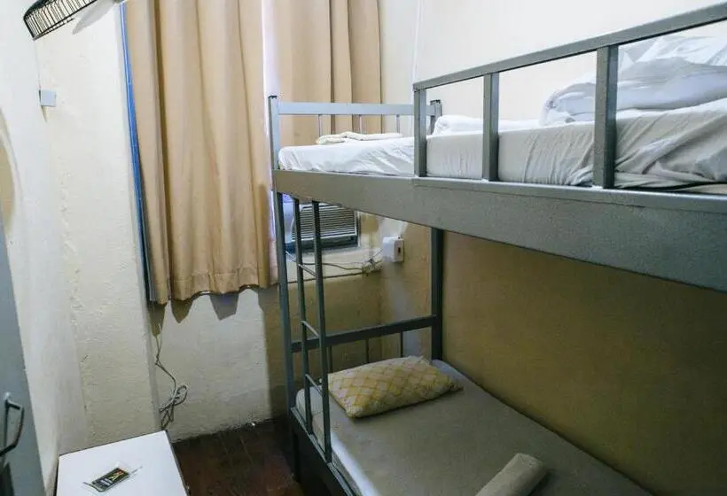 Comfort-huone, Hospedagem Ledo