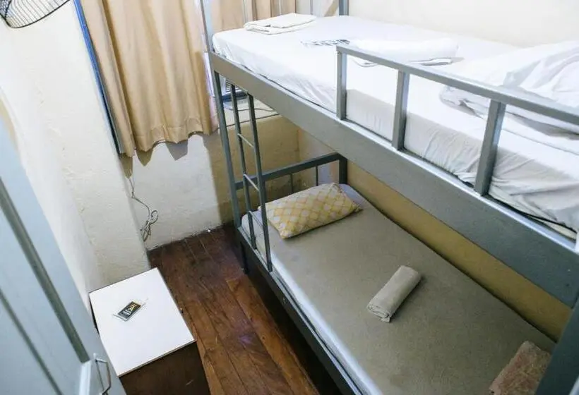 Comfort-huone, Hospedagem Ledo