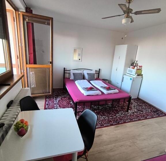 غرفة عائلية, Penzion U Ježů   Ubytování