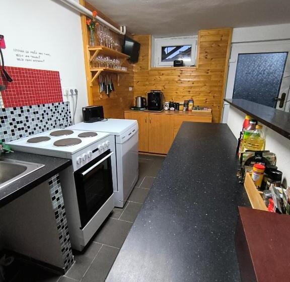 スタンダード４人部屋, Penzion U Ježů   Ubytování