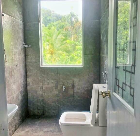 חדר אקונומי, Desire Village Rakwana