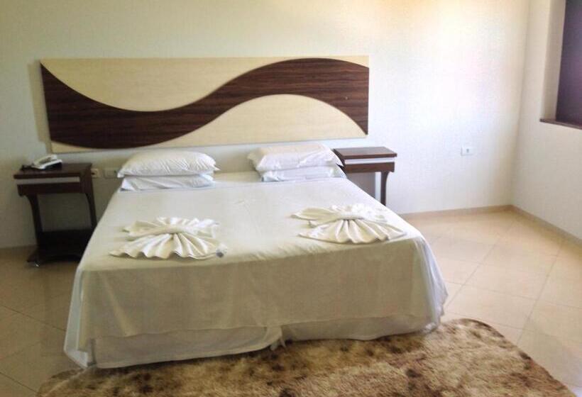 Студио Стандарт Вид на Бассейн, Tio San