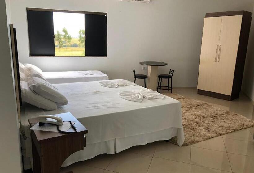 Студио Стандарт Вид на Бассейн, Tio San