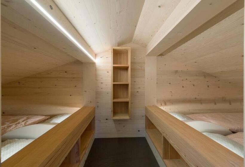 ファミリールーム, Jugendherberge Trin