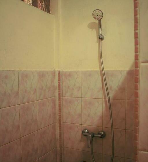 스탠다드 룸 호수 전망, Romlan