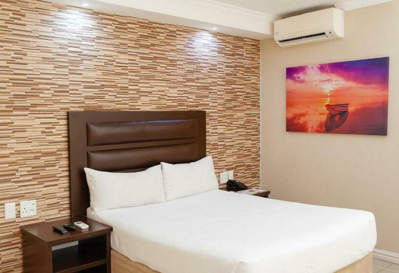 标准间, Bayside Hotel 100 Pixley Kaseme Street