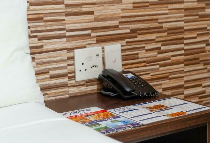 标准间, Bayside Hotel 100 Pixley Kaseme Street