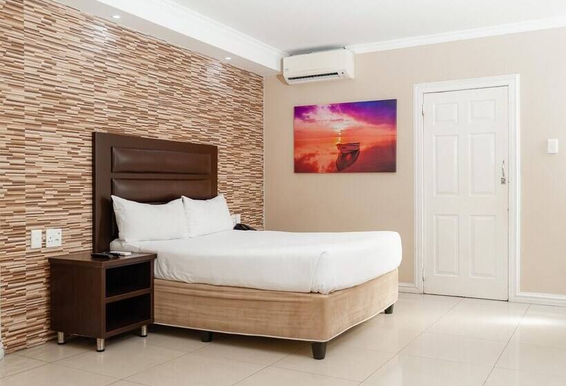 标准间, Bayside Hotel 100 Pixley Kaseme Street