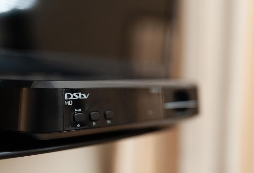 标准间, Bayside Hotel 100 Pixley Kaseme Street