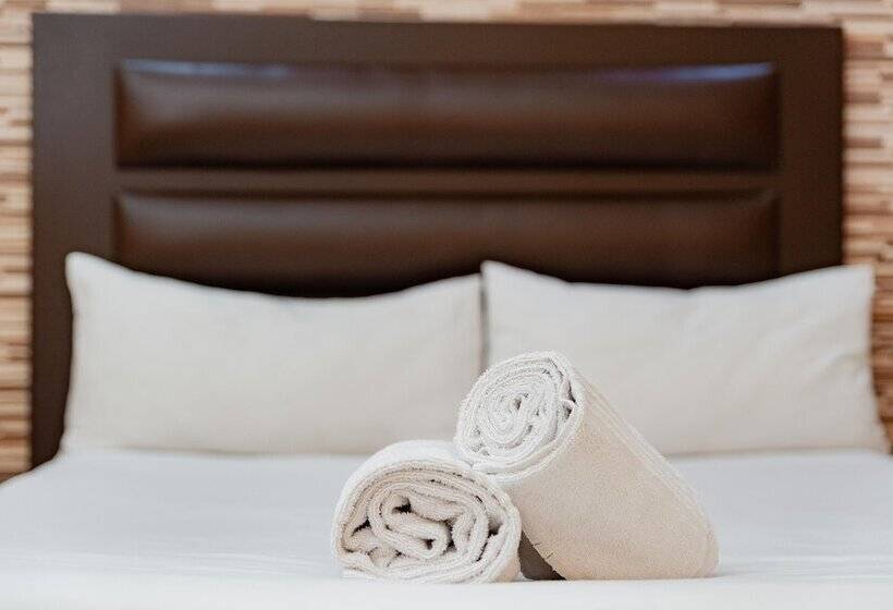Номер Стандарт, Bayside Hotel 100 Pixley Kaseme Street