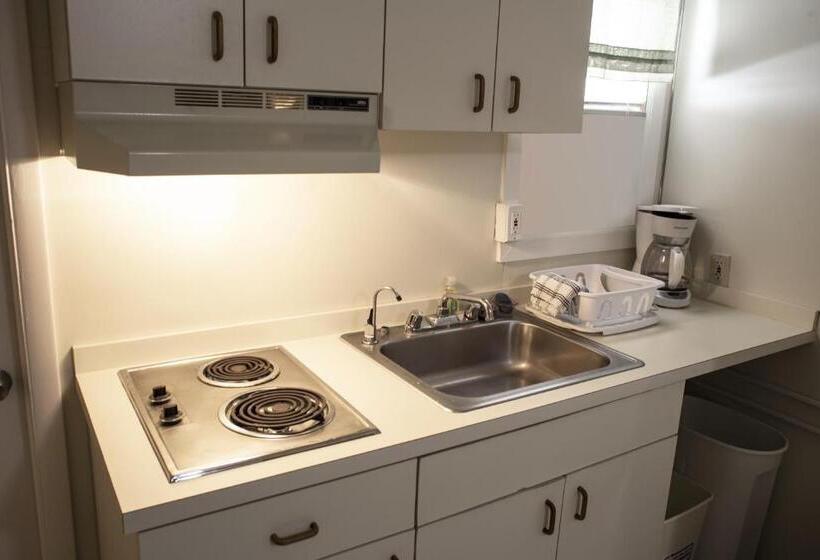 חדר סטנדרט עם מיטת קינג, Florentine Family Motel