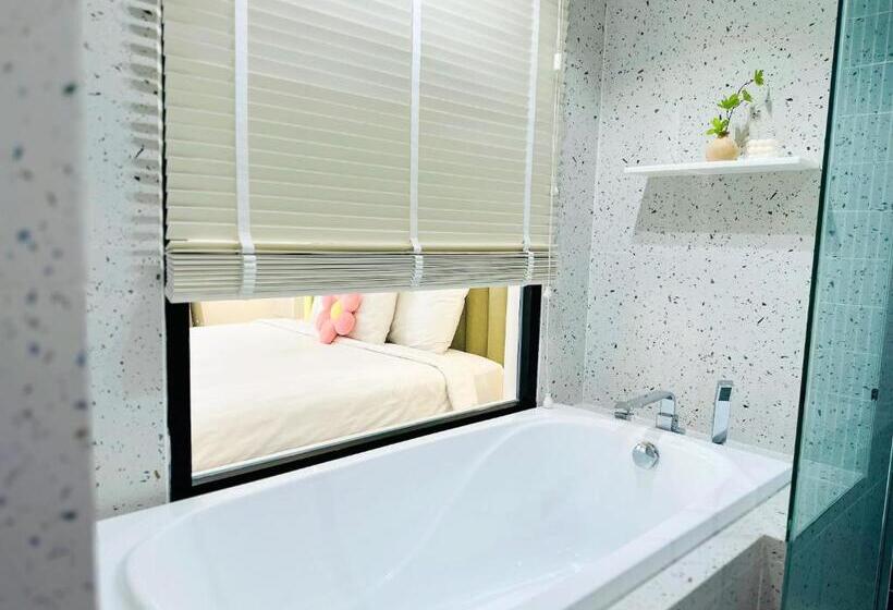 مجموعه ویستا شهر, The Royal Homies  Phu My Hung