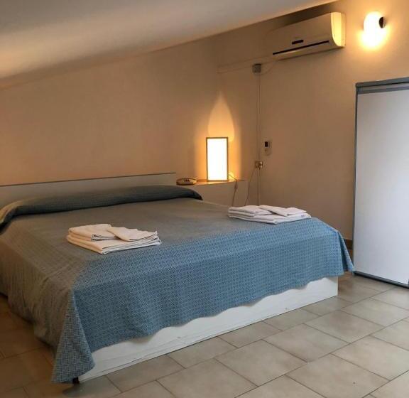 阁楼房, Villa Degli Aranci