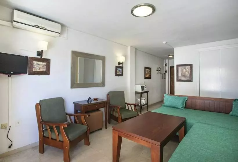 استودیوی استاندارد با چشم‌انداز شهر, Apartamentos La Jabega