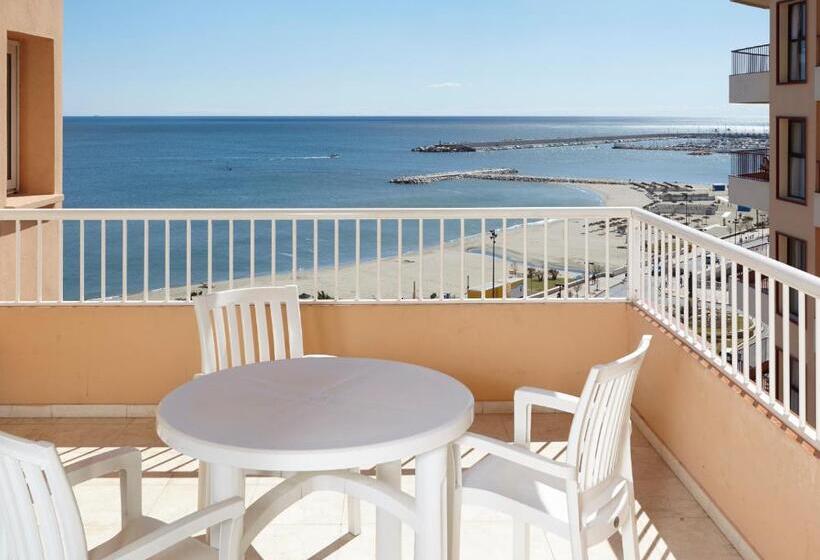 استودیوی استاندارد, Apartamentos La Jabega
