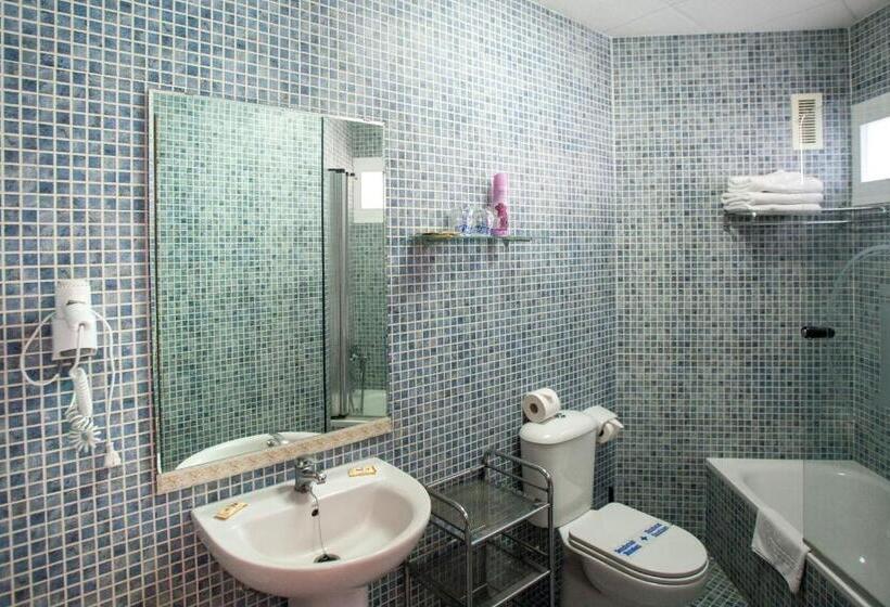 サイドシービュー１ベッドルームアパートメント, Apartamentos La Jabega