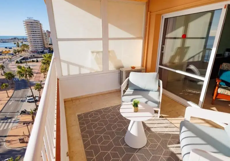Superior-studio, Apartamentos La Jabega