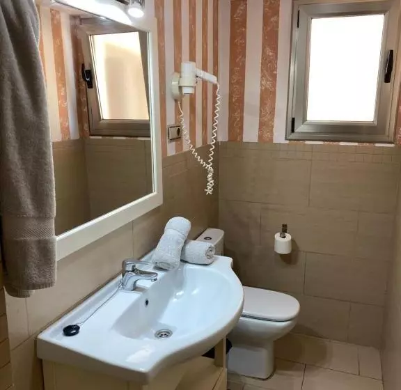 آپارتمان 1 خوابه با بالکن, Apartamentos Oasis Maspalomas