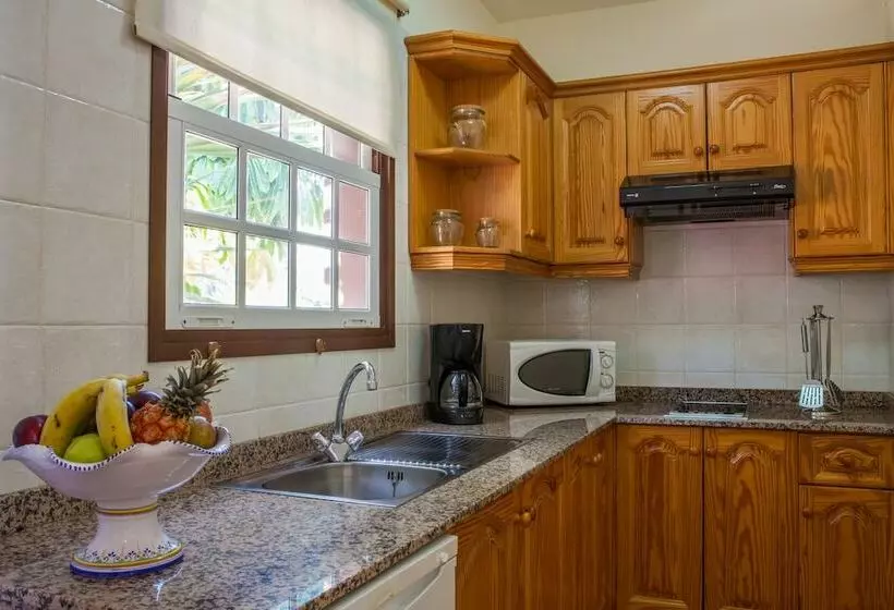 آپارتمان 1 خوابه, Apartamentos Oasis San Antonio