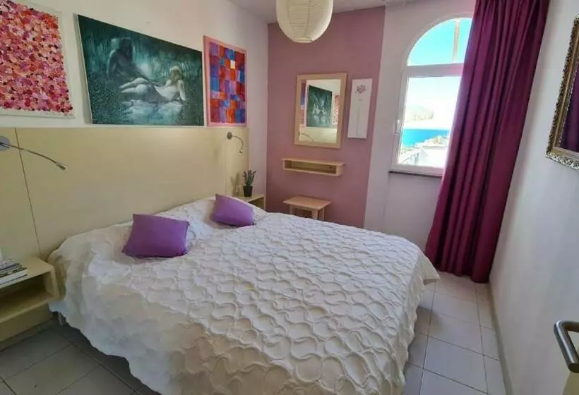 1 Bedroom Penthouse Apartment, Cura Sol