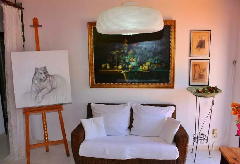 1 Bedroom Penthouse Apartment, Cura Sol