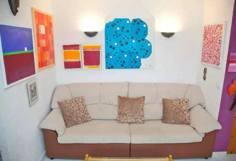 1 Bedroom Penthouse Apartment, Cura Sol