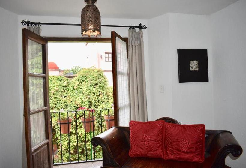 Полулюкс, Casa Rosada  Adults Only