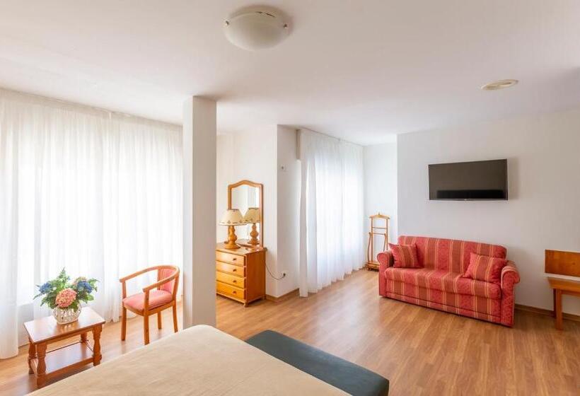 סוויטה, Nautilus