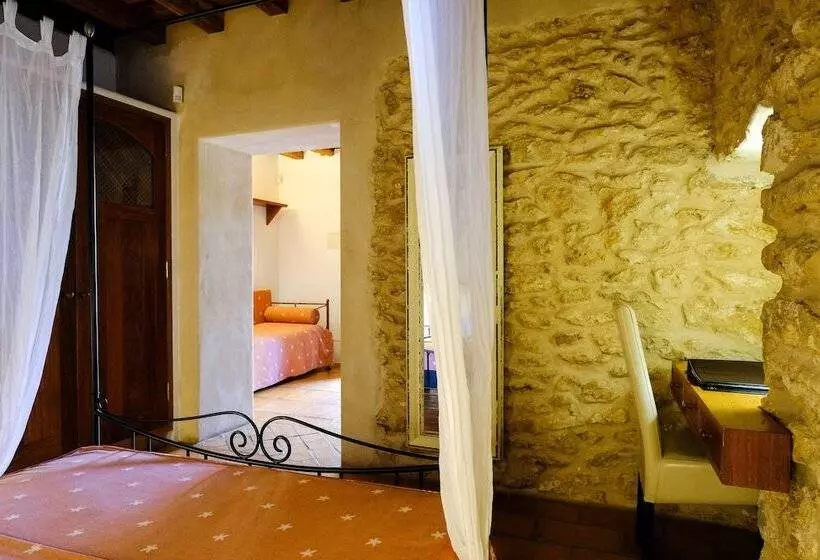 سوئیت جونیور خانوادگی, Can Lluc Hotel Rural