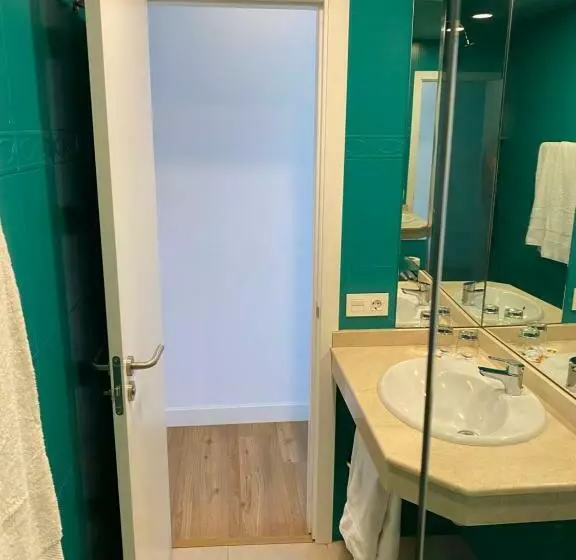 سوییت جونیور, Ritual Maspalomas - Adults Only