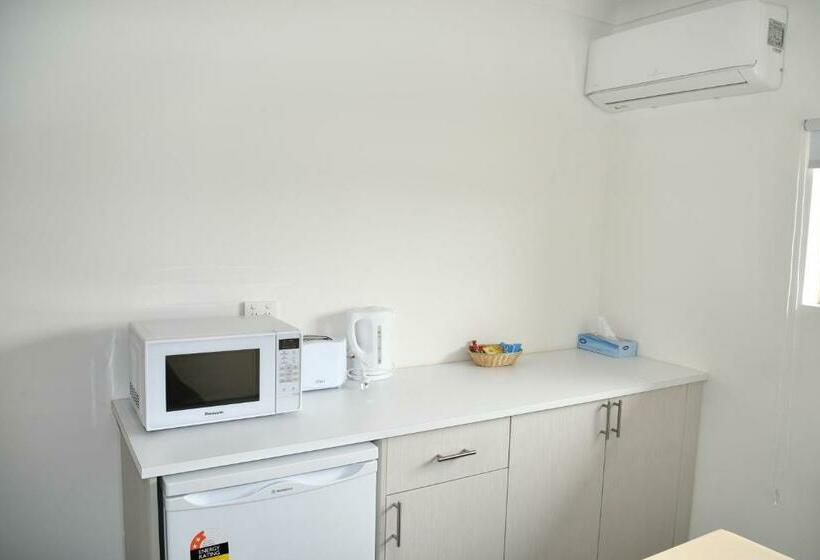 חדר סטנדרט יחיד מיטת קווין, Lakeside Inn Wollongong