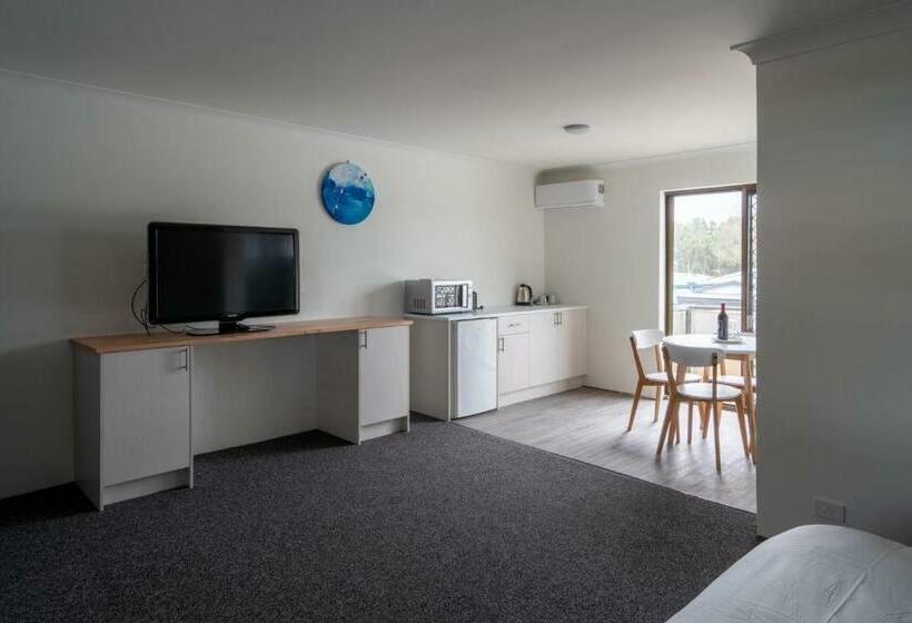 Номер Superior Кровать Кинг, Lakeside Inn Wollongong