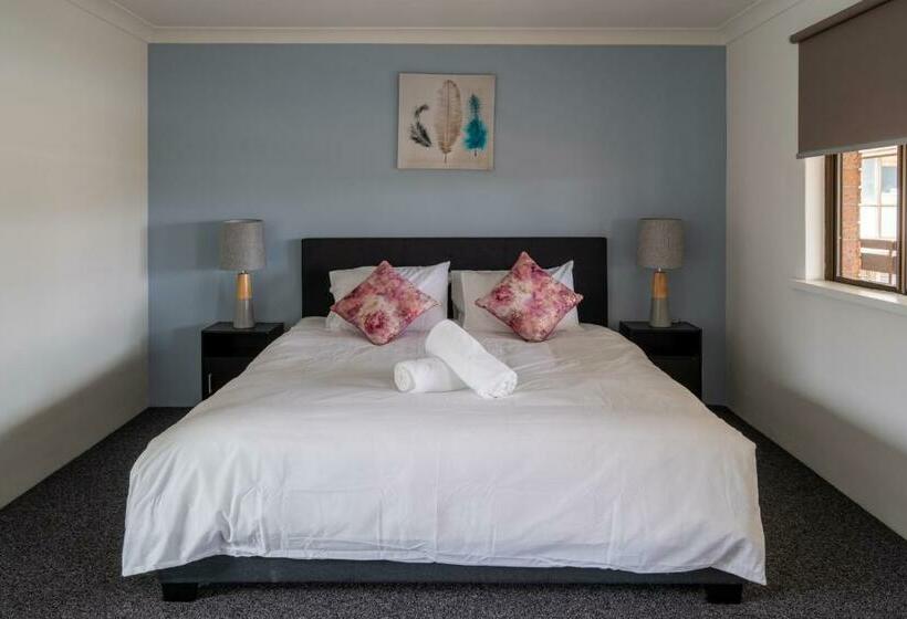 חדר סופריור עם מיטת קינג, Lakeside Inn Wollongong