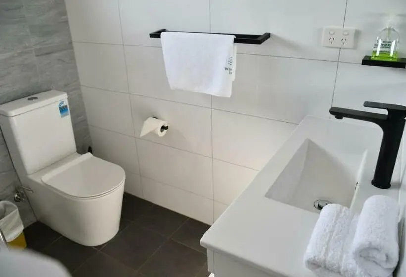 二段ベッド付き家族用アパートメント, Lakeside Inn Wollongong