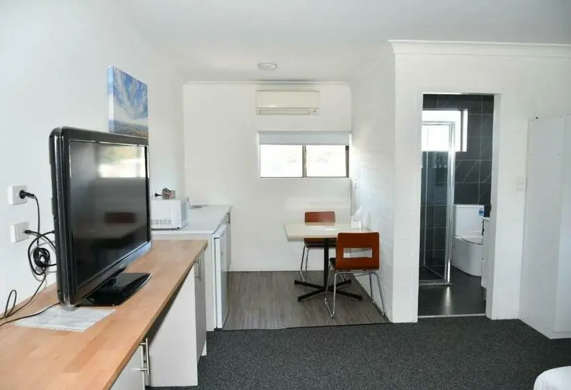 二段ベッド付き家族用アパートメント, Lakeside Inn Wollongong
