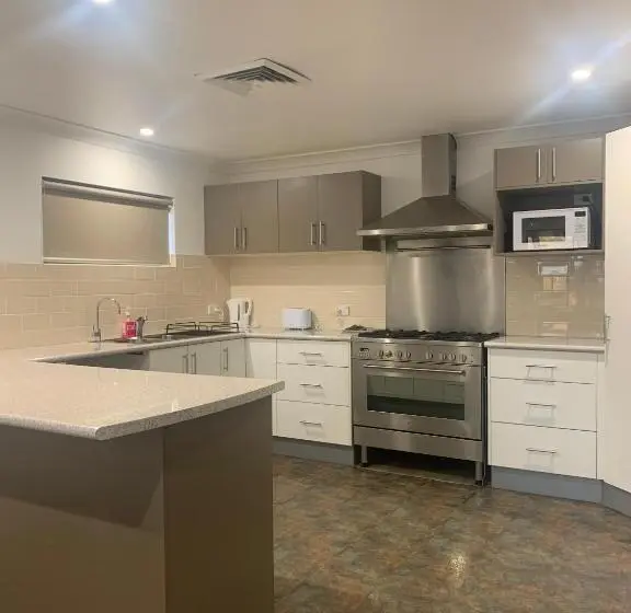 ２ベッドルームアパートメント, Lakeside Inn Wollongong