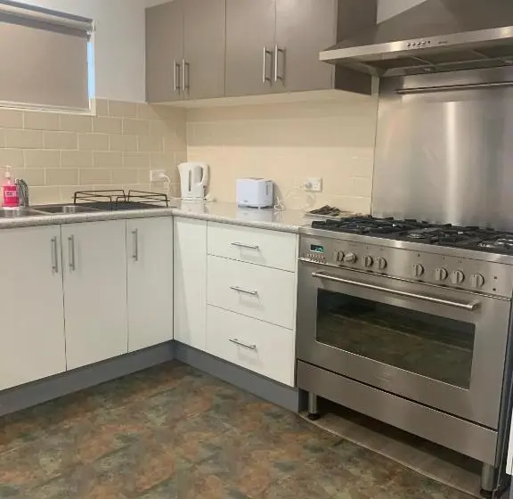 ２ベッドルームアパートメント, Lakeside Inn Wollongong