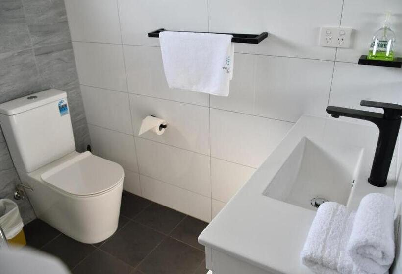Номер Стандарт, Lakeside Inn Wollongong
