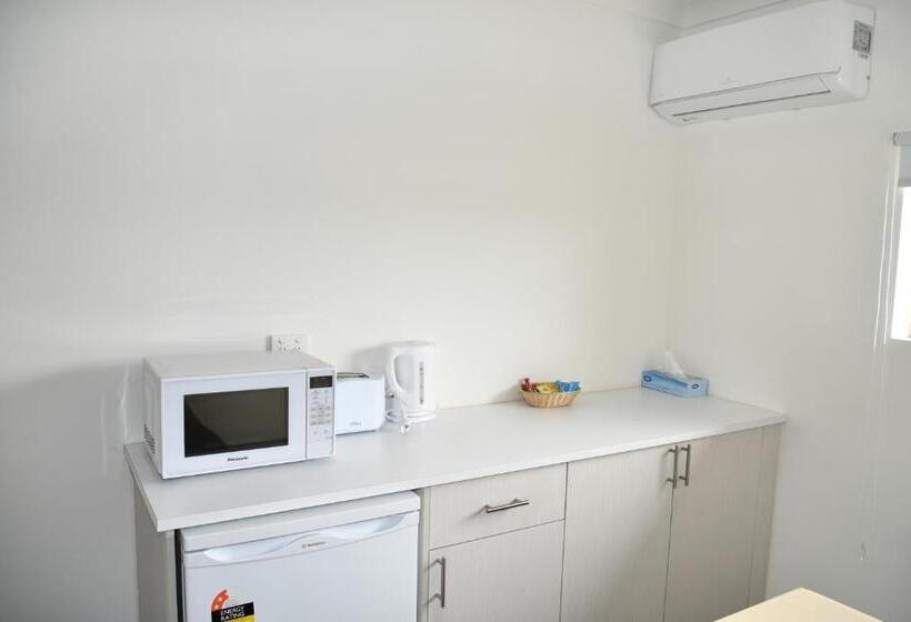 חדר סטנדרט, Lakeside Inn Wollongong