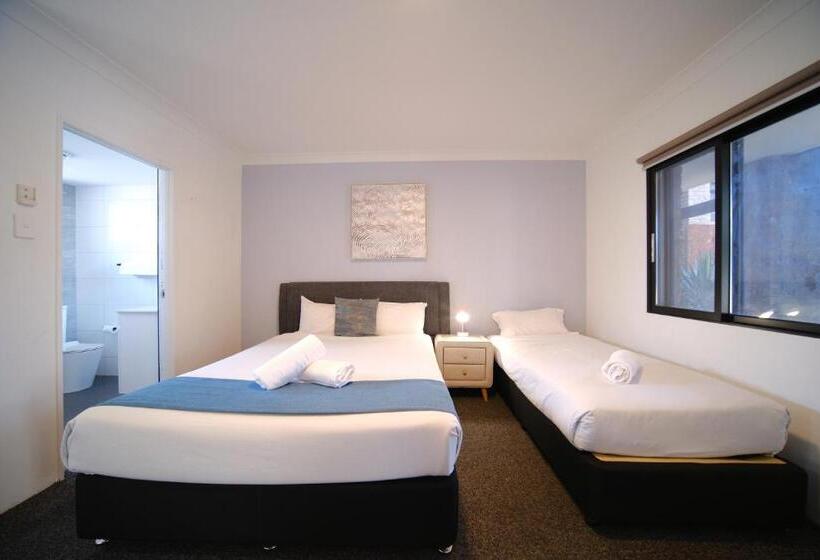 חדר סטנדרט יחיד מיטת קווין, Lakeside Inn Wollongong