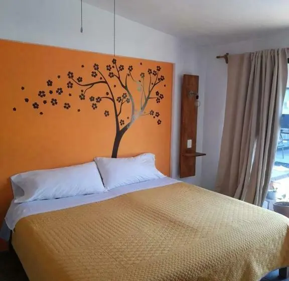اتاق استاندارد با تخت بزرگ, Posada Casa Topiltzin