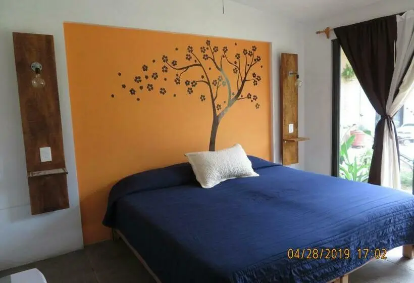 اتاق استاندارد با تخت بزرگ, Posada Casa Topiltzin
