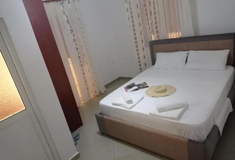 اتاق سوپریور, Tre Isole Ksamil