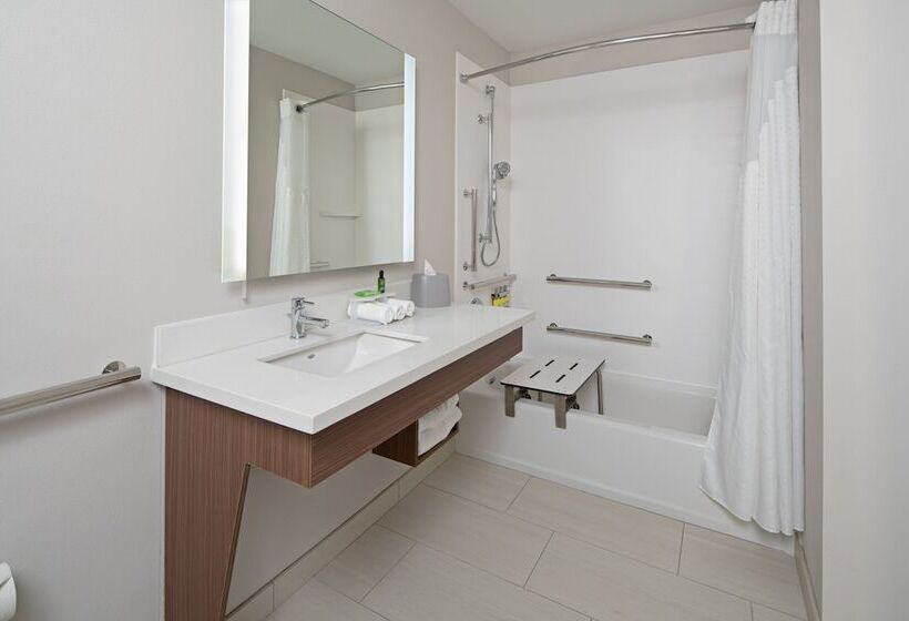 Engelliler için Süit, Holiday Inn Express Seattle   Sea Tac Airport, An Ihg
