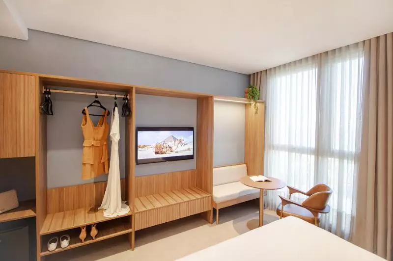 اتاق لوکس, Intercity Florianopolis